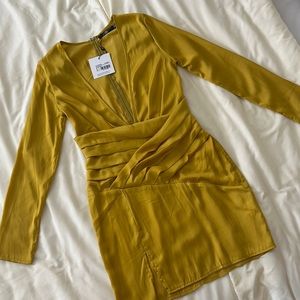 Misguided Long Sleeve Panelled Shift Dress US6